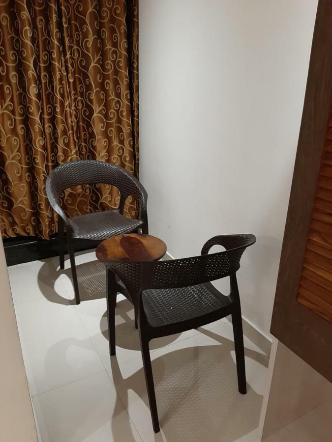 Liza Regency Hotel Chennai Exterior photo
